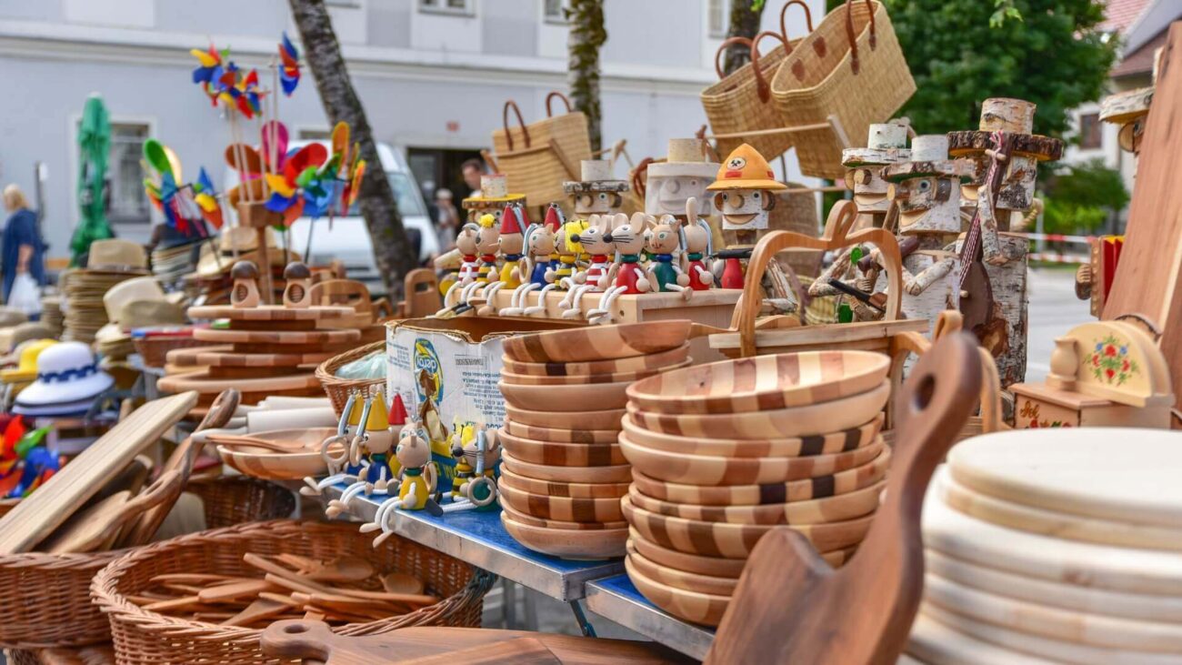 leseni izdelki in suha roba